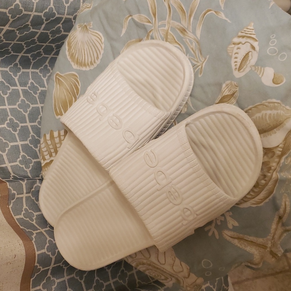 BEBE slides - Picture 3 of 8